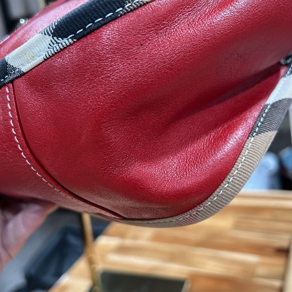 EUC Rare Burberry Leather Shoulder Bag - Picture 7 of 9